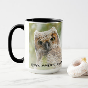 Funny Baby Owl Yellow Eyes Blickt dich an Tasse