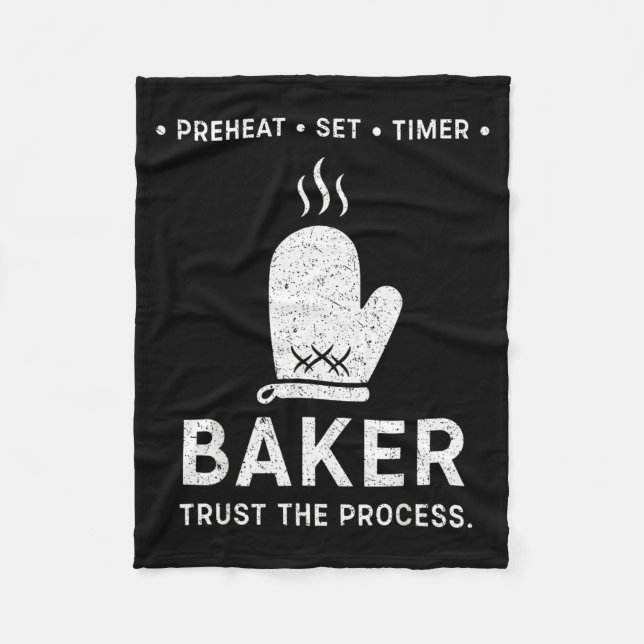 Funny Baker Trust The Process Baking Motivation  Fleecedecke (Vorderseite)