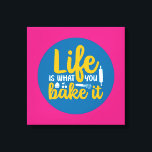 Funny Baking Küche Typografie Retro Wand Kunst<br><div class="desc">Bunte Typografie mit Retro und lebhaften Farben. Die sonnigen Punts und Zitate über Essen,  Kochen,  Backen und Essen. Perfekte Dekoration für Ihre Küche,  Ihr Abendessen,  Café,  Bäckerei oder Restaurant. Die Hintergrundfarbe (Kreis und Quadrat) ist über das Design Tool anpassbar.</div>