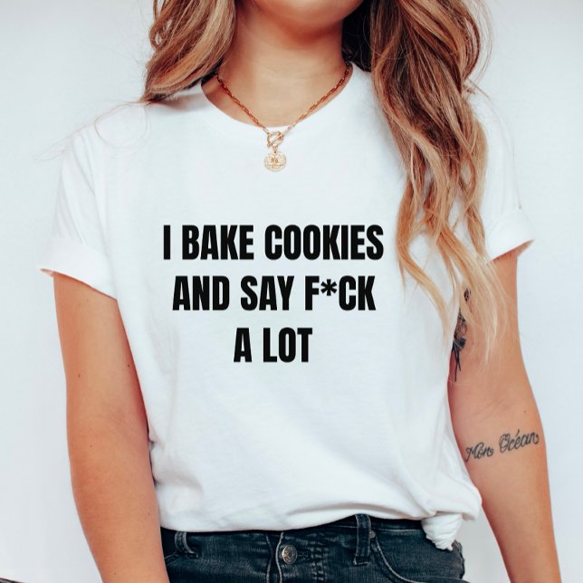 Funny Baking Women's T - Shirt (Von Creator hochgeladen)