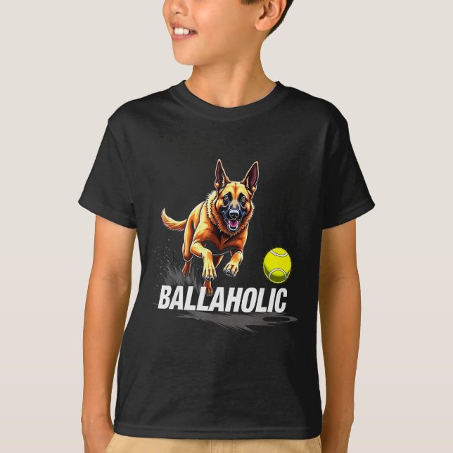 Funny Ballaholic Belgian Shepherd Dog Chasing Mali T-Shirt (Vorderseite)