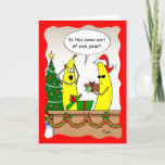 Funny Banana Christmas Card - Custom Holiday Cards Feiertagskarte<br><div class="desc">Suchen Sie lustige Weihnachtskarten für Bananen? Personalisieren Sie Ihre lustige Bananenurlaub Grußkarte mit Ihrer eigenen Nachricht. Sie können sogar ändern,  was die Zitat-Blase sagt! Diese fröhliche rote und grüne Comickarte enthält eine Banane mit einer Weihnachtsmannmütze und einem Laib Bananenbrot. Während der Feriensaison wird es sicher richtig lachen!</div>