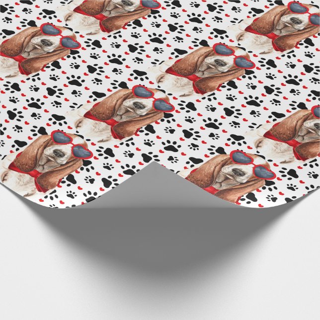 Funny Basset Hound Hund Liebe Rotes Herz und Pfote Geschenkpapier (Ecke)