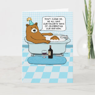 Funny Bear Drink Wein, Soaking in Tub Geburtstag Karte