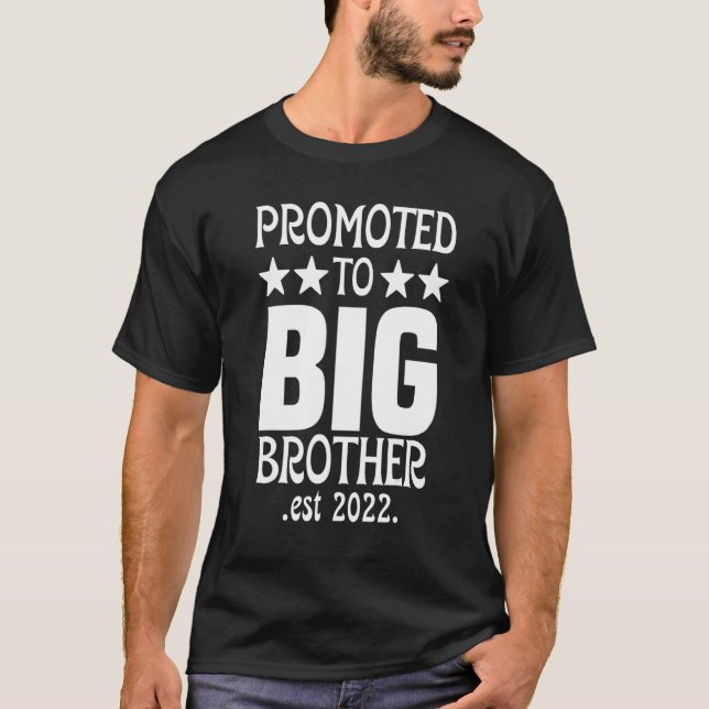 Funny Big Brother 2022 endlich in die Big Bro T-Shirt (Vorderseite)