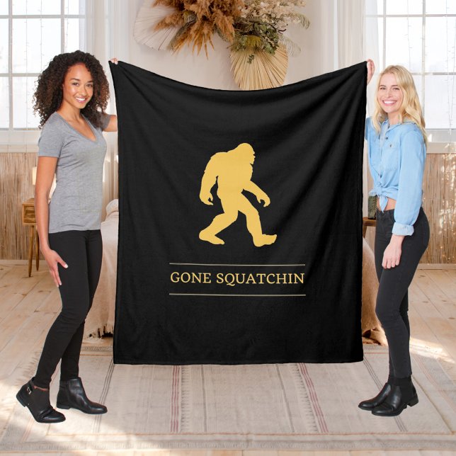 Funny Big Foot Gone Squatchin Sasquatch Fleecedecke (Von Creator hochgeladen)