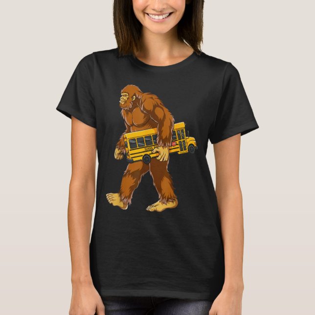 Funny Bigfoot Bus Driver Sasquatch School Bus Love T-Shirt (Vorderseite)