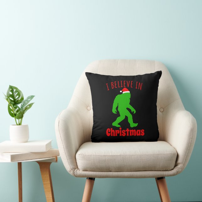 Funny Bigfoot glaube ich an Weihnachten Kissen (Stuhl )