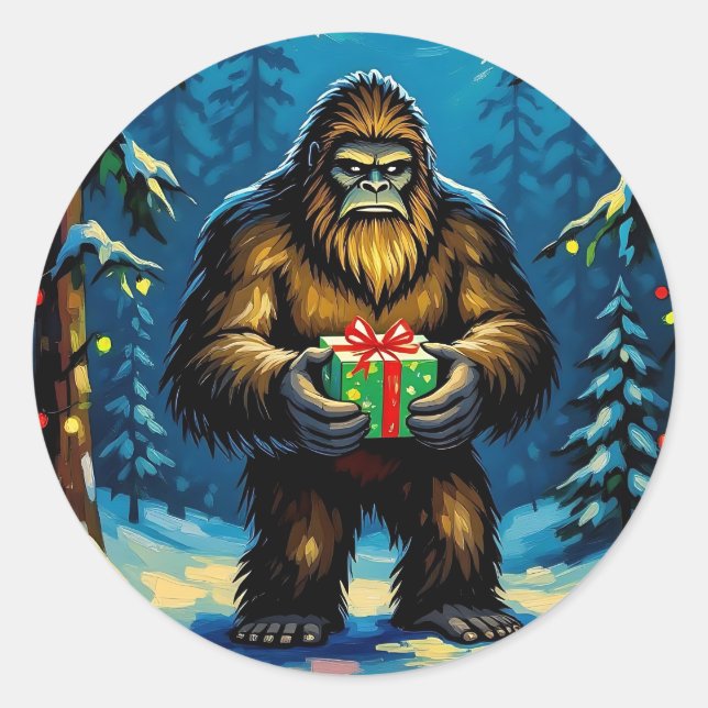 Funny Bigfoot holding a Christmas Gift Runder Aufkleber (Vorderseite)