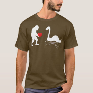 Funny Bigfoot Holding Herz für Valentinstag Sas T-Shirt