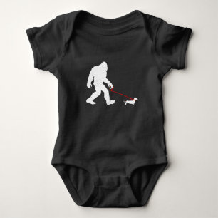 Funny Bigfoot Sasquatch Walking Dachshund Weiner D Baby Strampler