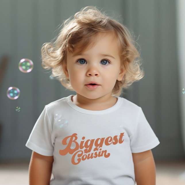 Funny Biggest Cousin | Braune Matching Family Baby T-shirt (Von Creator hochgeladen)