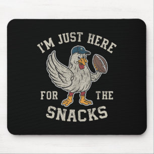 Funny bin ich gerade hier für die Snacks Football  Mousepad