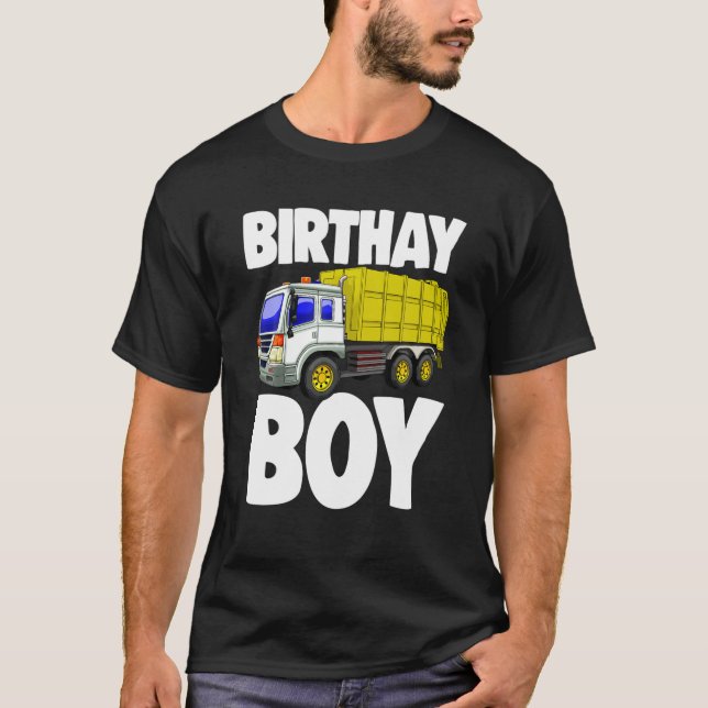 Funny Birthday Boy Yellow Garbarbour Truck Frauen  T-Shirt (Vorderseite)