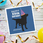 Funny Black Lab Hund Geburtstag hat Ihr Alter Name Serviette<br><div class="desc">Die perfekte Geburtstagserviette für Hundefreunde - im Design steht eine schwarze Labrador Retriever Silhouette mit einem Geburtstagshut. Füge deinen eigenen Text hinzu - "Happy ??th Birthday" und den Namen des Geburtstags. Niedliches, festliches, lustiges Design für alle, die Hunde Lieben und Geburtstag haben. Begleiter Liebhaber, Kinder, Eltern - fast jeder wird...</div>