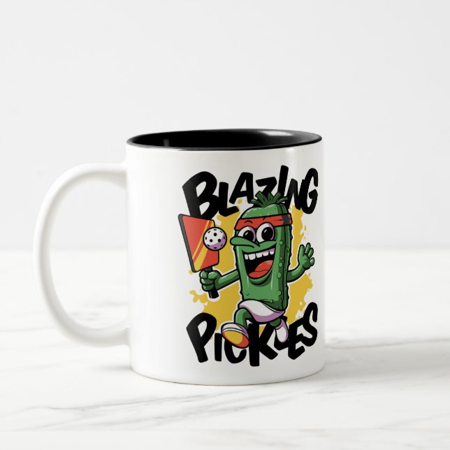 Funny Blazing Pickles Pickleball Zweifarbige Tasse (Links)
