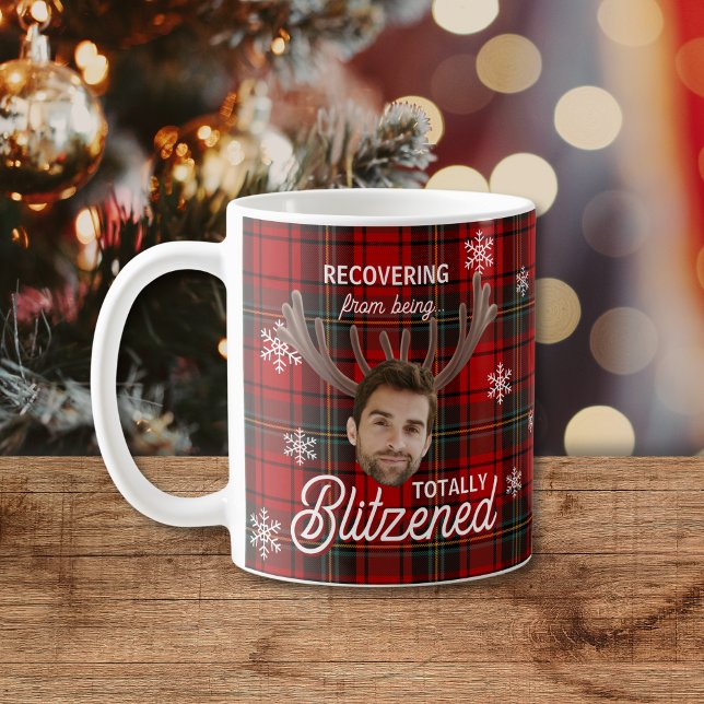 Funny Blitzened Custom Face Christmas Mug Kaffeetasse (A funny red plaid Christmas mug featuring snowflakes, reindeer antlers, and your custom face saying)