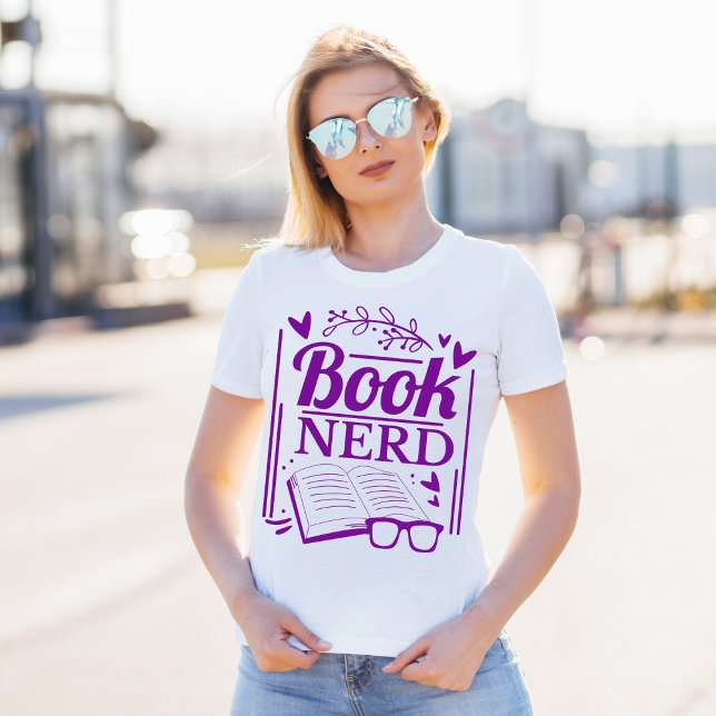 Funny Book Lover Book Nerd T-Shirt (Von Creator hochgeladen)