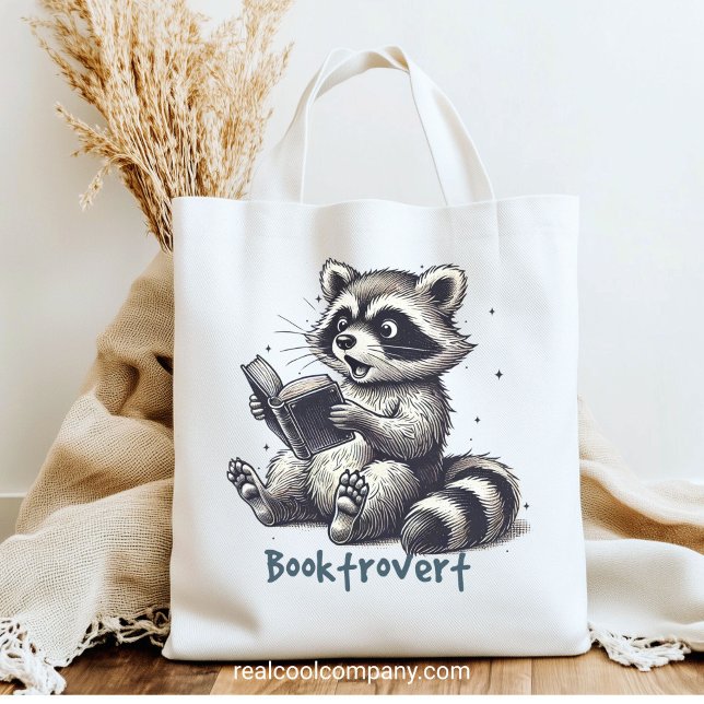 Funny Booktrovert Raccoon (Von Creator hochgeladen)