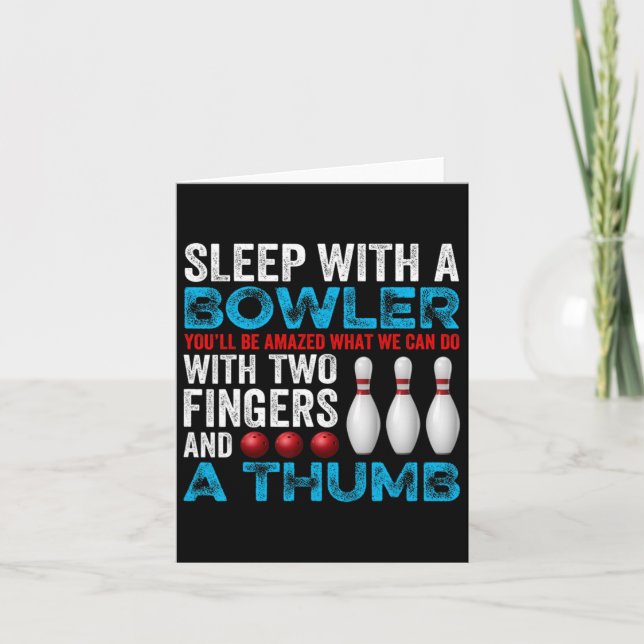 Funny Bowling schläft mit einer Bowler Puppe Vinta Karte (Vorderseite)