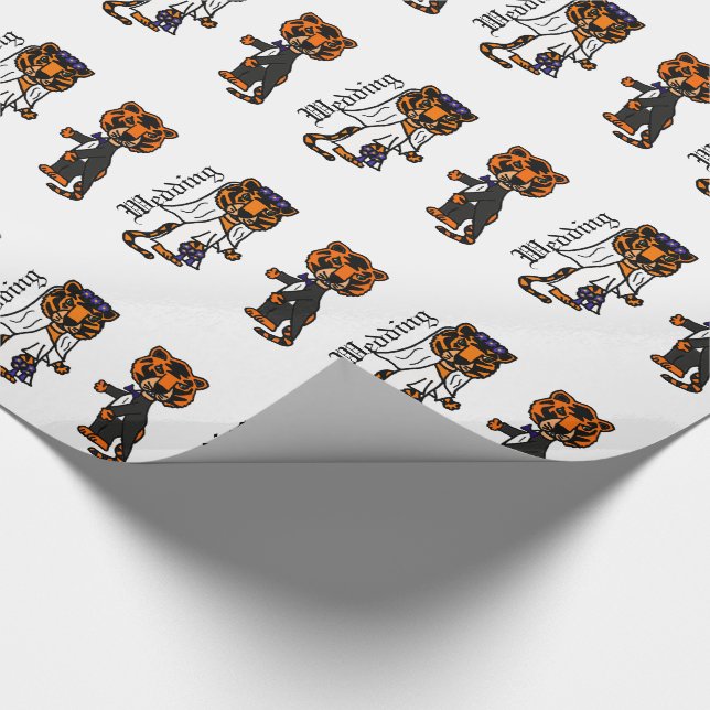 Funny Briand Groom Tiger Wedding Art Geschenkpapier (Ecke)