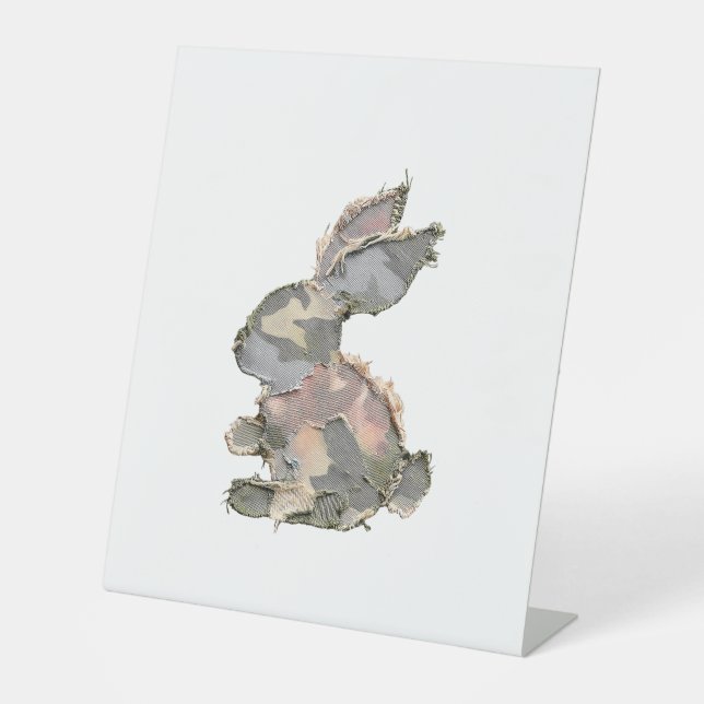 Funny Bunny Crochet Patchwork Camo Rabbit Happy Ea Sockelschild (Vorderseite)