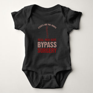 Funny Bypass Open Heart Operation Erholung Geschen Baby Strampler