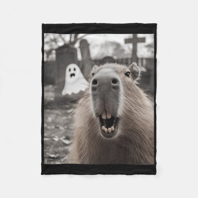 Funny Capybara Ghost Halloween Costume Capybara Ha Fleecedecke (Vorderseite)