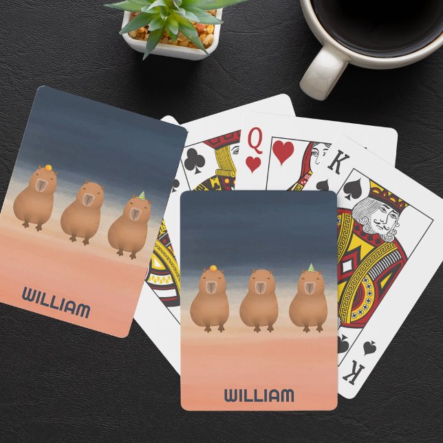 Funny Capybara Triplet Personalisiert Spielkarten (Three capybaras)