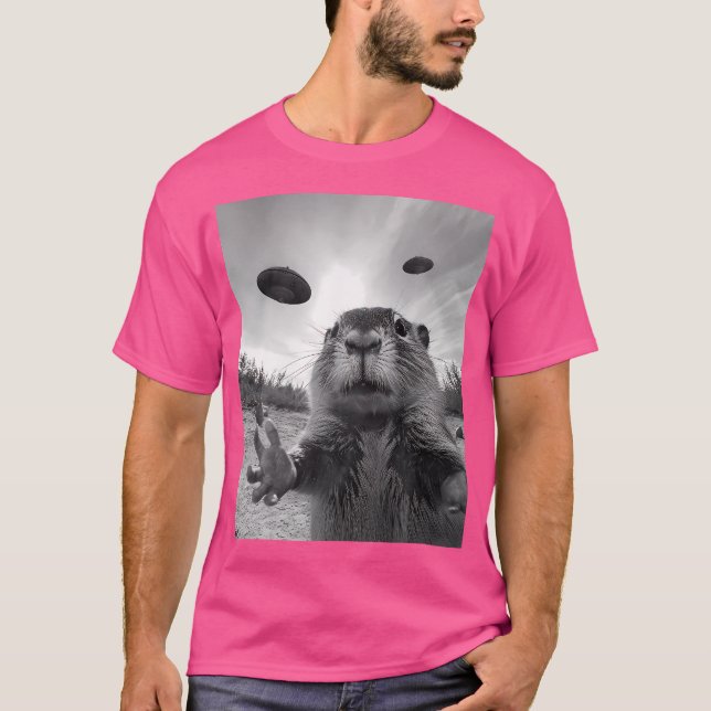 Funny Capybara Ufo Alien Funny Weird T-Shirt (Vorderseite)