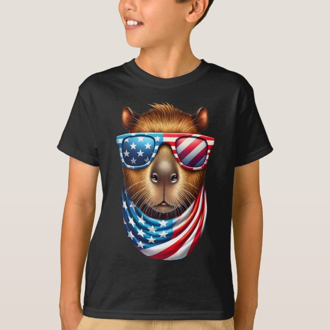 Funny Capybara USA Flag - 4. Juli Funny Animal T-Shirt (Vorderseite)