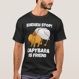 Funny Capybara wird von Pelican Friends Meme geges T-Shirt