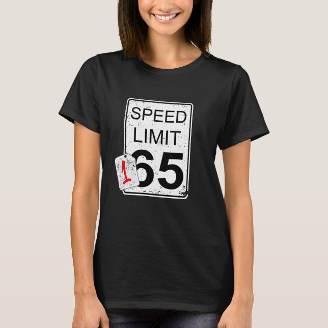 Funny Car Typ Geschenk - Schnelleres als Geschwind T-Shirt (Vorderseite)