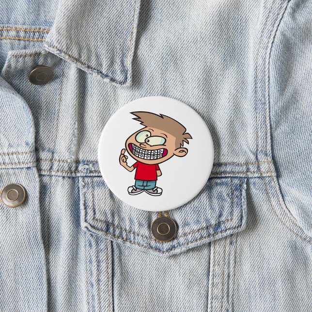 Funny Cartoon Boy mit Braces Smile Button (Von Creator hochgeladen)