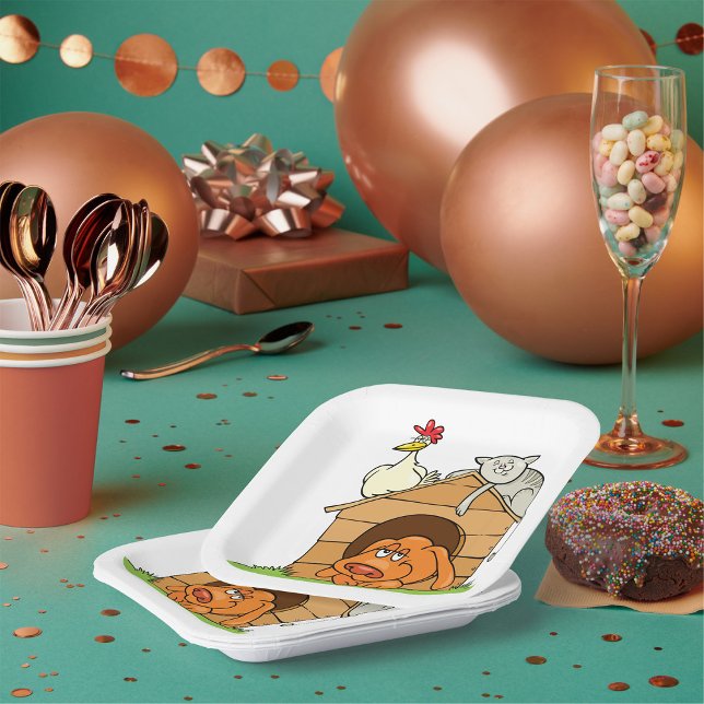 Funny Cartoon Dog Cat and Chicken on Doghouse Pappteller (Von Creator hochgeladen)