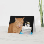 Funny Cat Geburtstag Karte<br><div class="desc">Orangefarbene Katze mit der Zunge aus einer glühenden Kuchen</div>