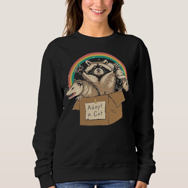 Funny Cat Lover Adoptierte eine Katze Possum Racco Sweatshirt (Vorderseite)