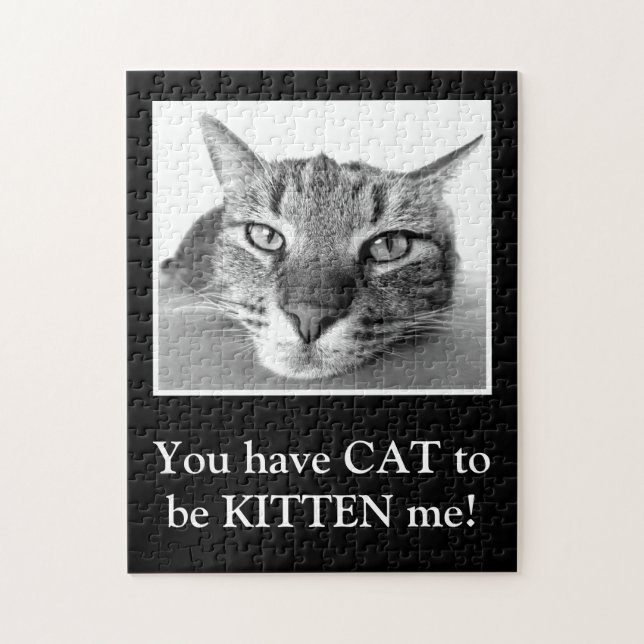Funny Cat Pub Clever Black and White Kitten Niedli Puzzle (Vertikal)