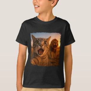 Funny Cat Selfie mit Lion Cat Meme für Männer Frau T-Shirt