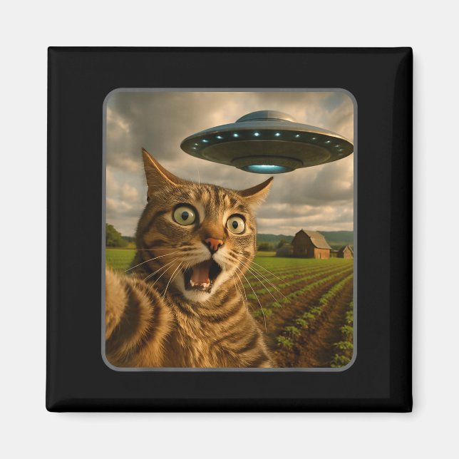 Funny Cat Selfie With Ufo Alien Meme  Magnet (Vorne)