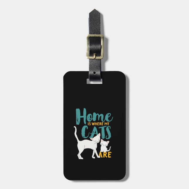 Funny Cat Spaß Zuhause ist, wo die Katzen sind Gepäckanhänger (Vorderseite vertikal)