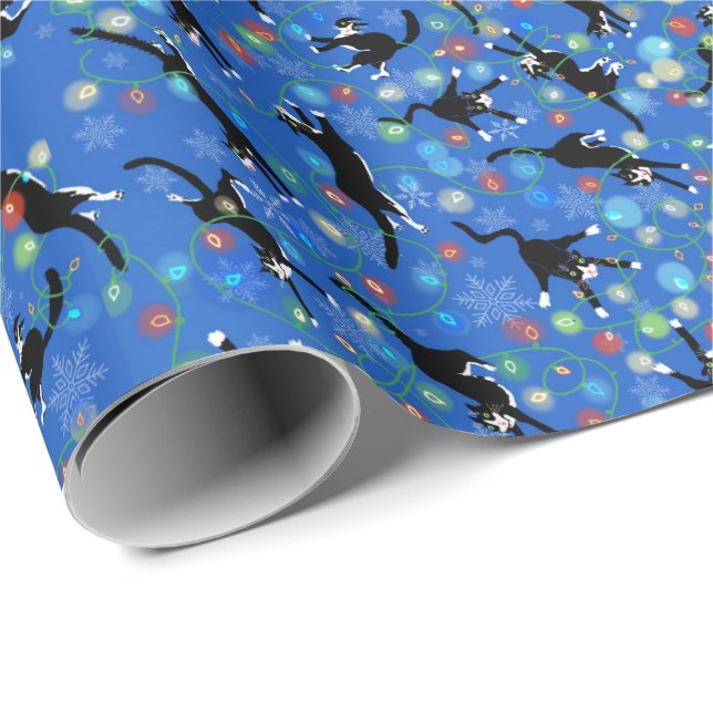 Funny Cat Tangle in Weihnachtslicht Geschenkpapier (Rolleneckpunkt)