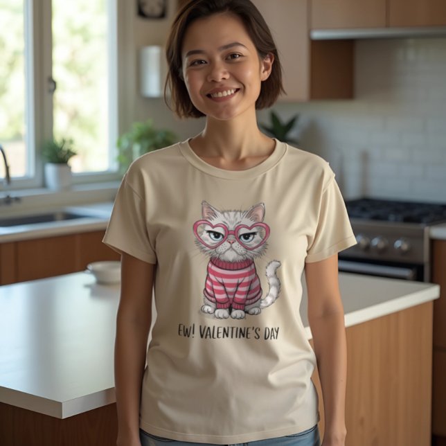 Funny Cat Valentine T-Shirt (Von Creator hochgeladen)