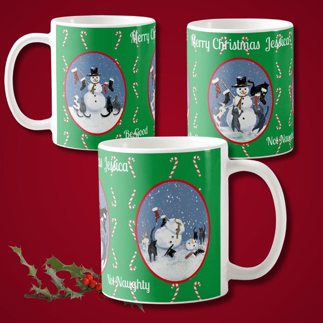 Funny Cats und Snowman Tale Personalisiert Kaffeetasse (A winters story of curious cats and a snowman in 3 vintage ovals. Perfect convo starter)