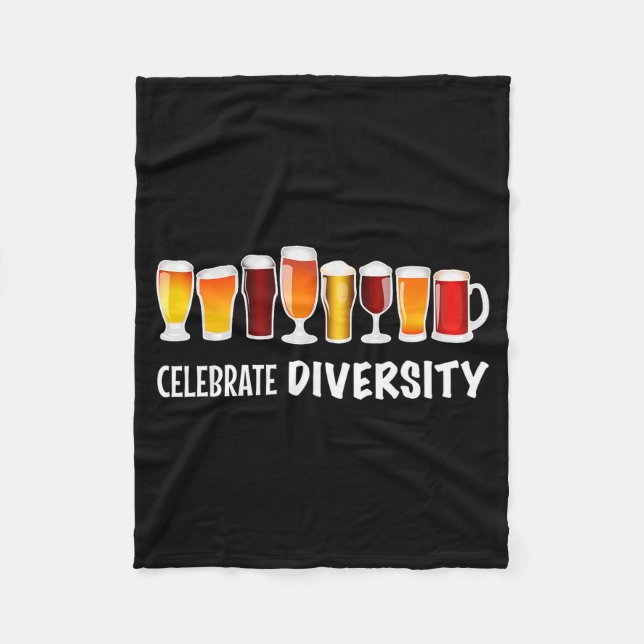 Funny Celebrate Diversity Beer Clothing For Him An Fleecedecke (Vorderseite)