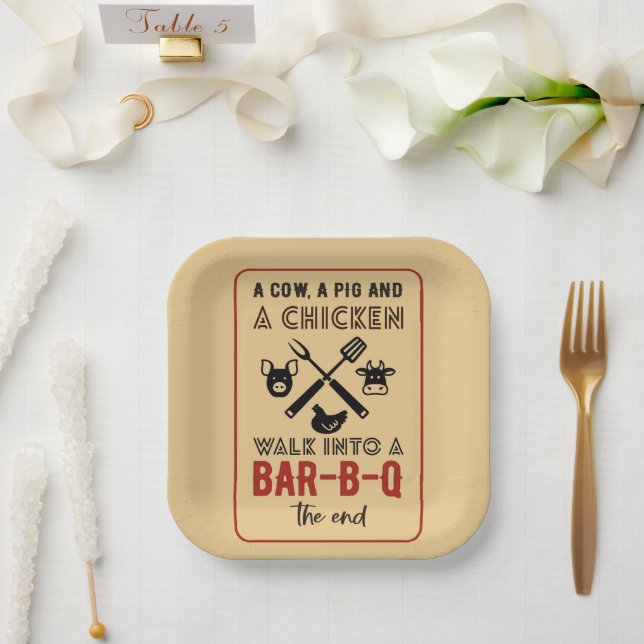 Funny Chicken Cow Pig Barbecue Party Pappteller (Hochzeit)