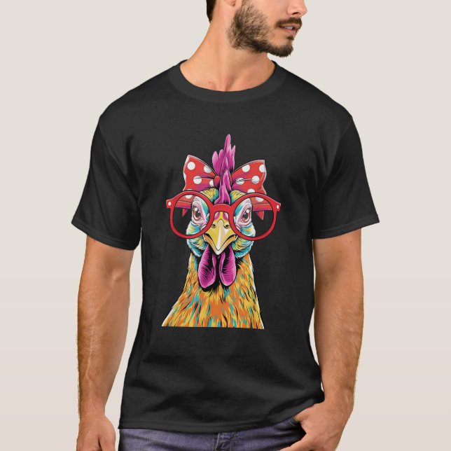 Funny Chicken Lady Rooster Hen Wearing Bandana Wom T-Shirt (Vorderseite)