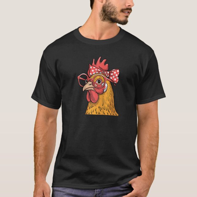 Funny Chicken Lady Rooster Hen Wearing Bandana Wom T-Shirt (Vorderseite)