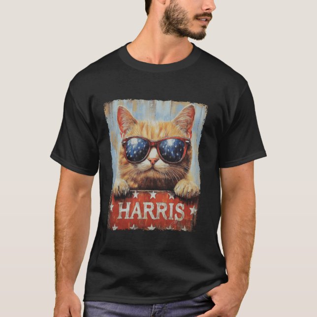 Funny Childless Cat Ladys For Harris 2024 T Shirt (Vorderseite)