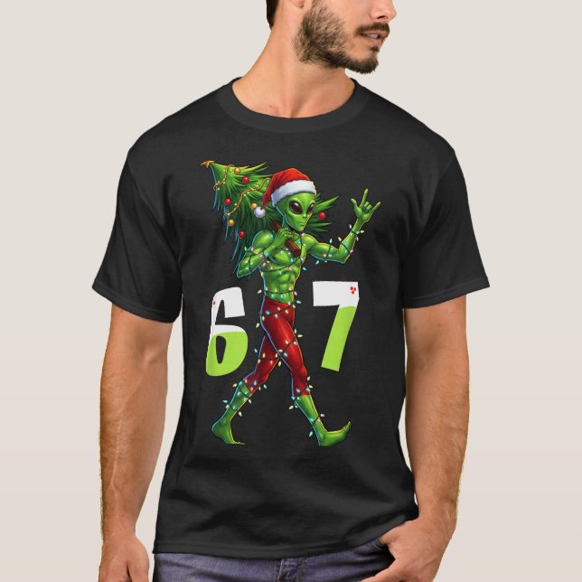 Funny Christmas Alien Six Seven Meme 67 Santa Hat  T-Shirt (Vorderseite)